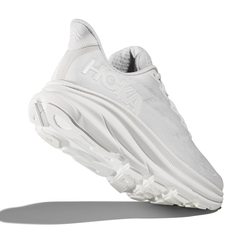 HOKA ONE ONE CLIFTON 9