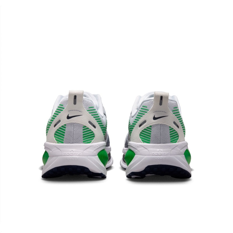 NIKE VOMERO 18