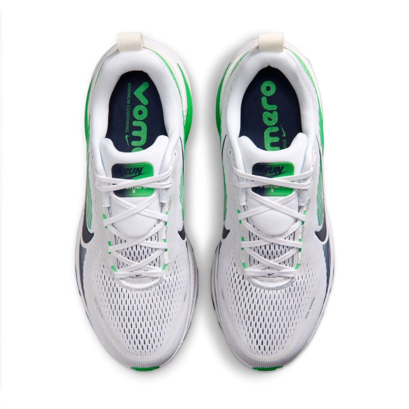 NIKE VOMERO 18