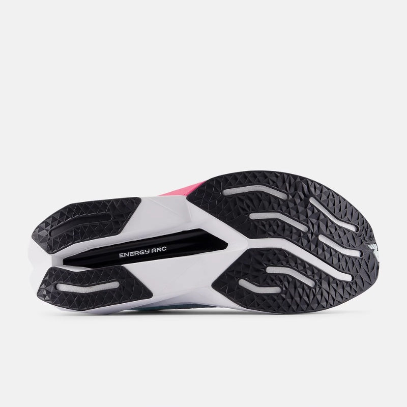 NEW BALANCE SUPERCOMP TRAINER